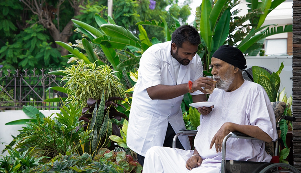 elder care at home 